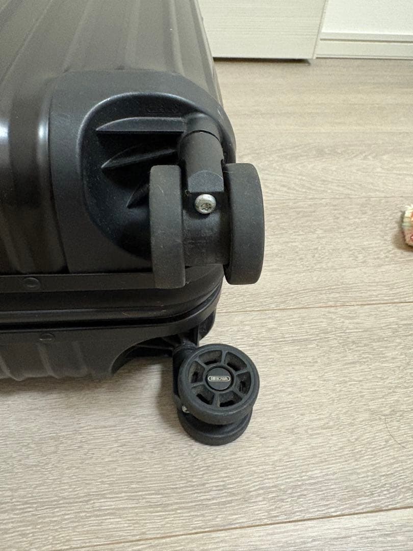 RIMOWA TOPAS リモワ トパーズ ステルス スーツケース 機内持込可