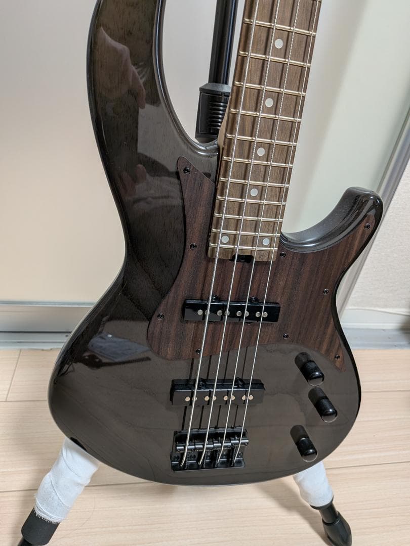 【4弦ベース】Aria Pro II RSB-700WP SBK