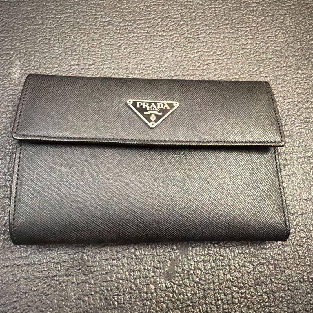 PRADA プラダ　財布　M510A 黒　三つ折り　美品