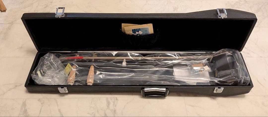 み*た様 【未使用】 二胡 ハードケース付き