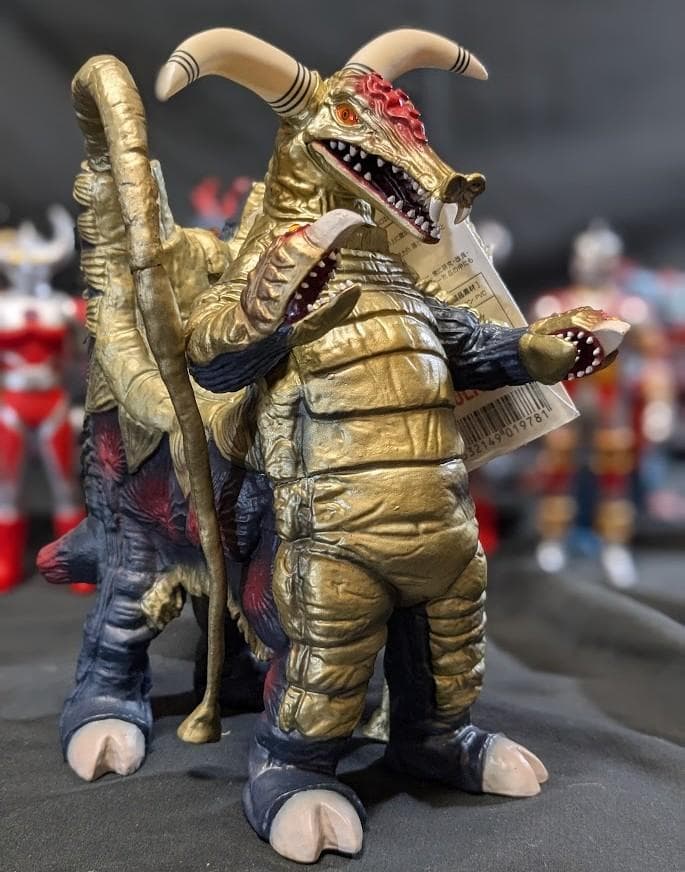 ウルトラマンＡ＆登場超獣・異次元人（バンダイ）ソフビ18体セット＋１