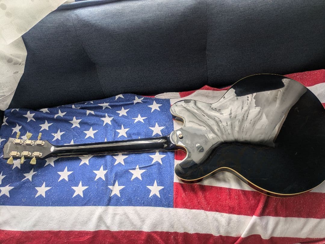 フェルナンデス／バーニー　RSA-60 セミアコ