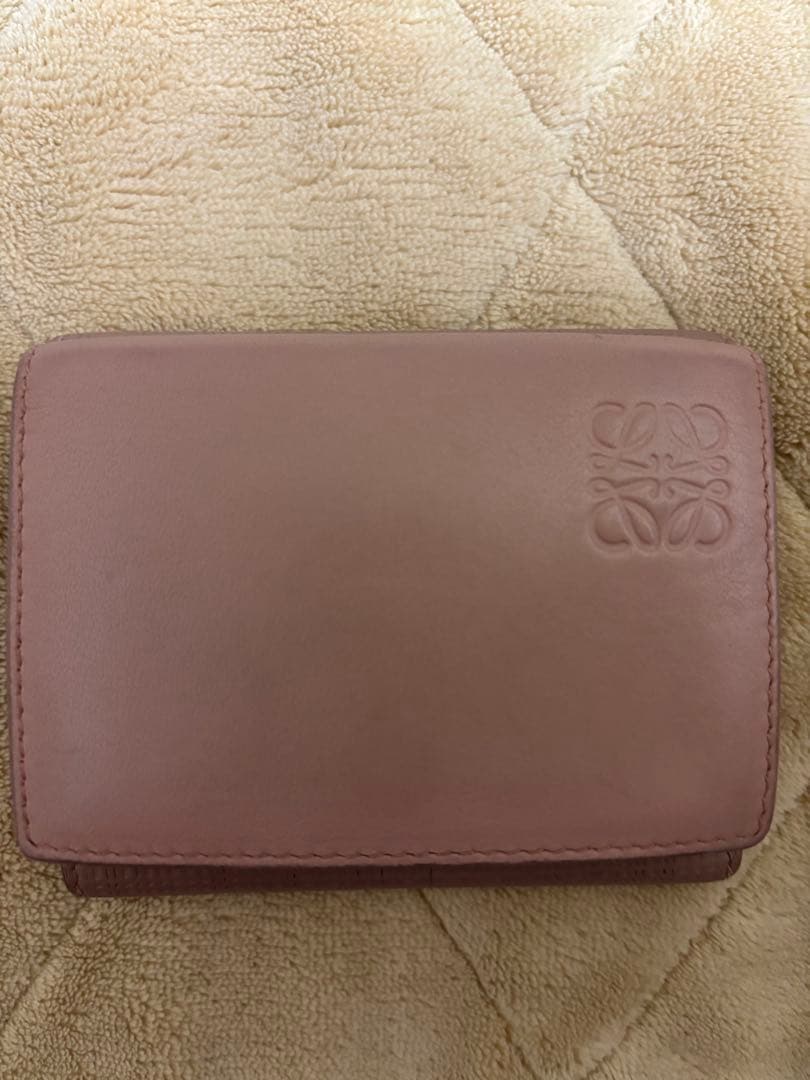 ロエベ三つ折り財布