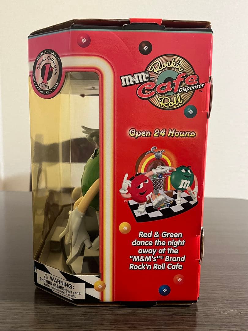 M&M's エムアンドエムズ