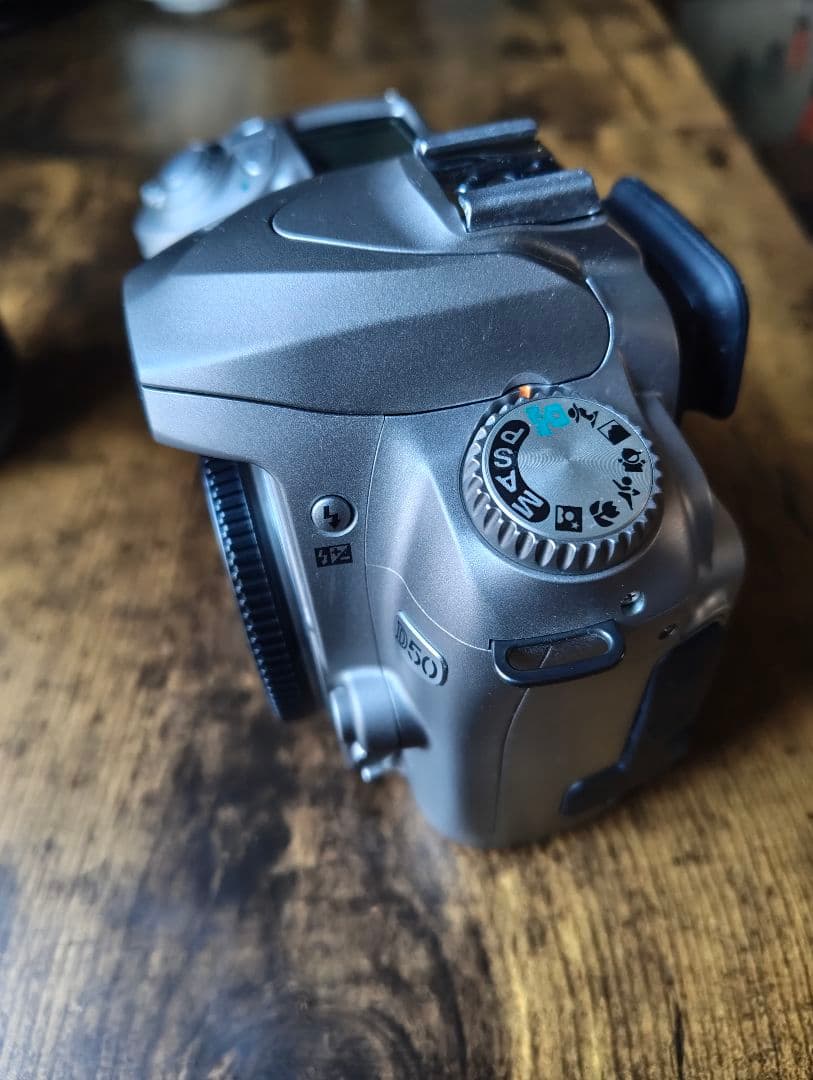 Nikon D50 ニコン シルバー 18-55 動作確認済