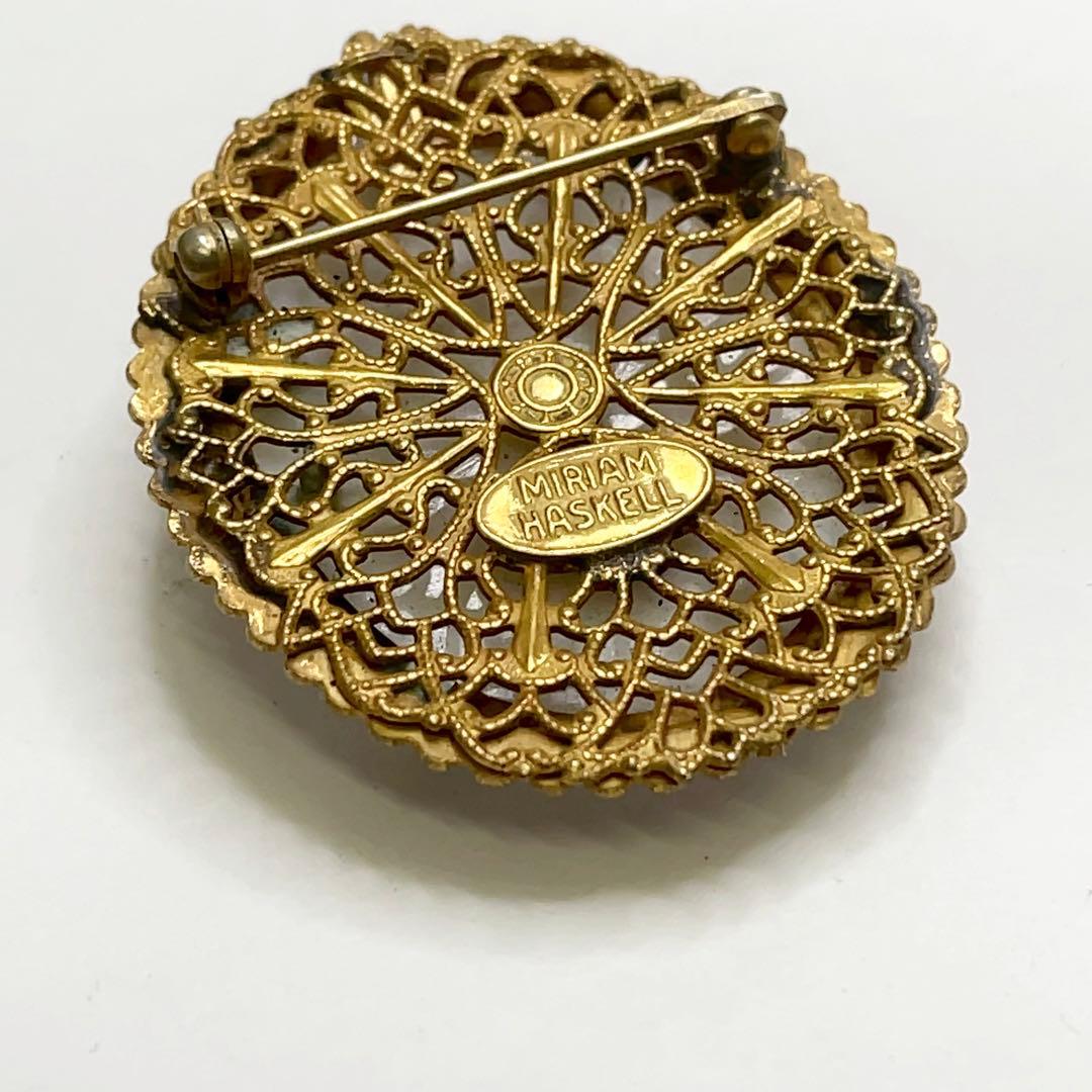 アンティークレア ミリアムハスケル ミルクガラス×ゴールド ブドウ ブローチ