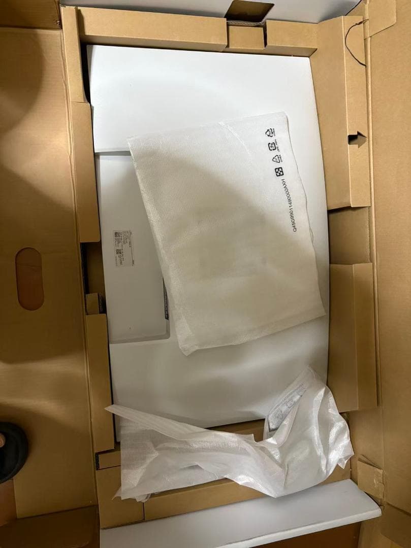 Dell 31.5インチ 曲面 VAモニター FHD FreeSync付