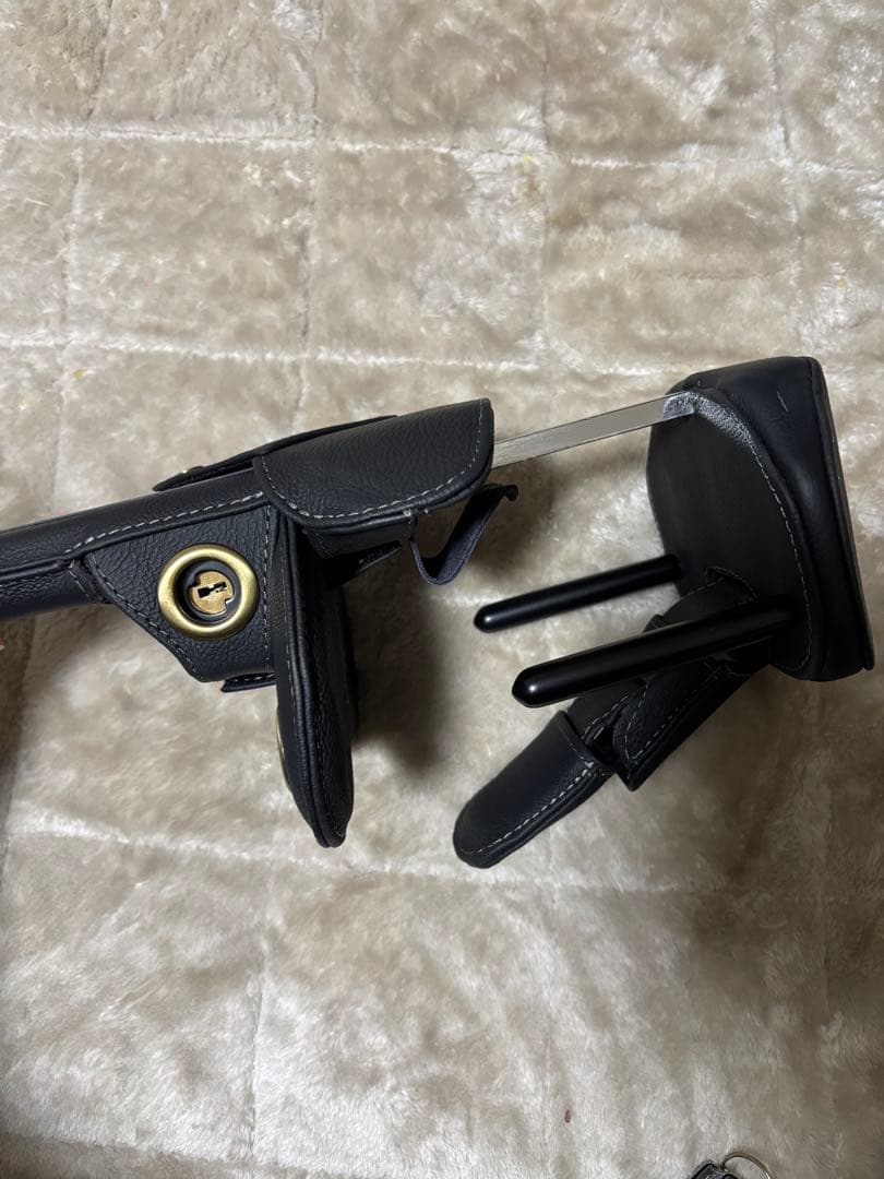 TOM'S ステアリングロック ブラック 鍵3本付き