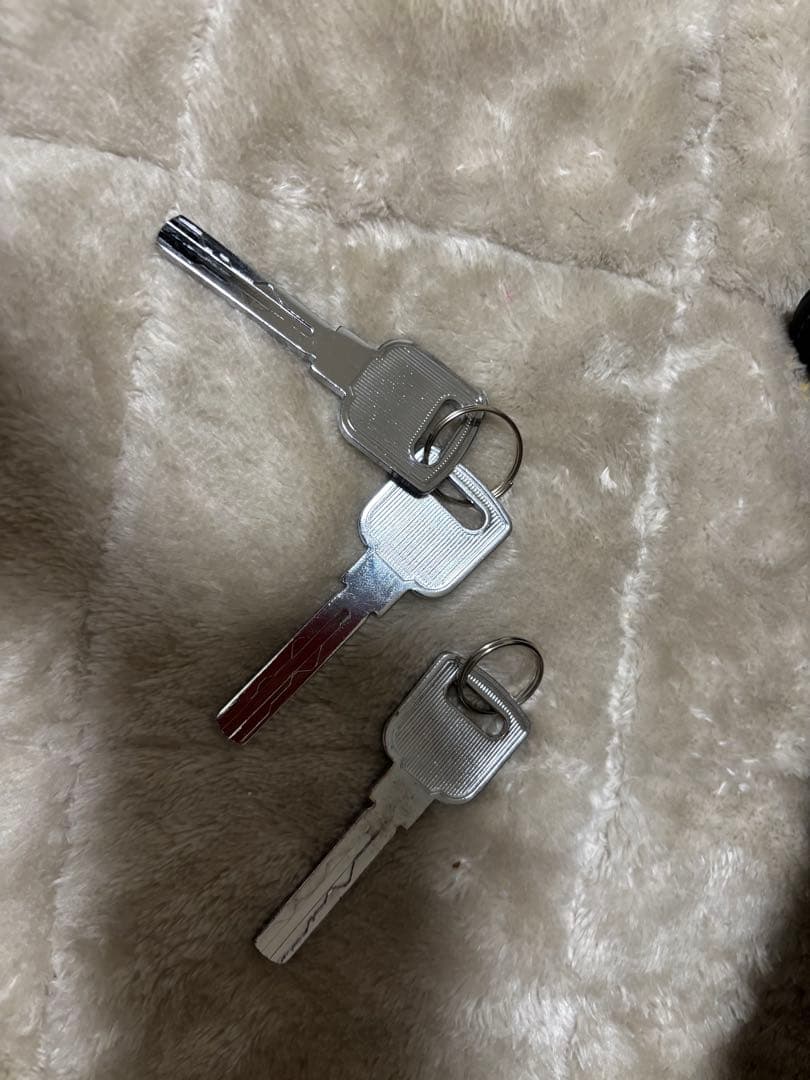 TOM'S ステアリングロック ブラック 鍵3本付き