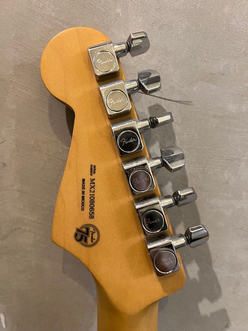 ★Fender Player Stratocaster 美品★ハードケース付