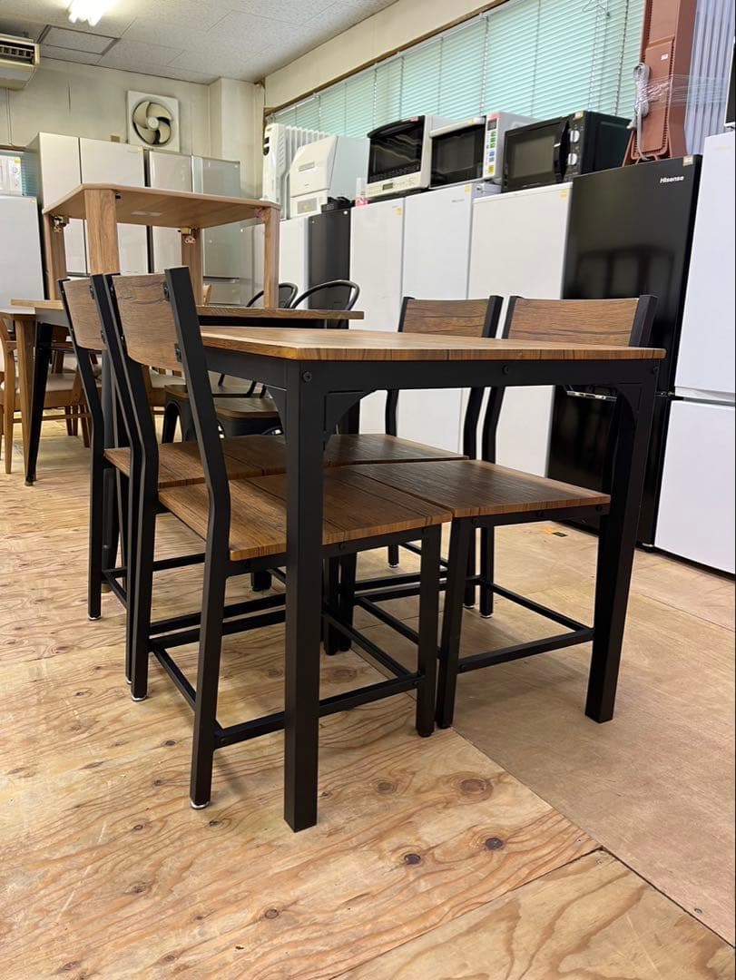 コンパクトな4人掛け!! スリーアイ ダイニングテーブル＆チェア×4脚セット