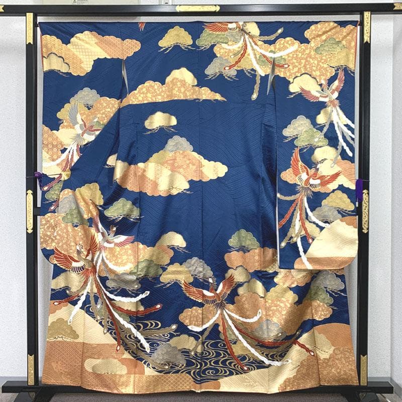 601z12〇古典柄 振袖 紺色 地紋 金彩 鳳凰 松〇美品 成人式 結婚式