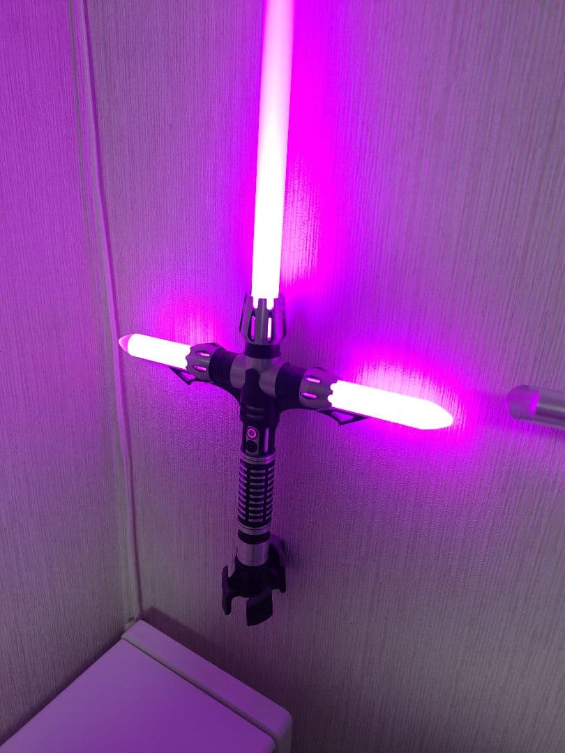 クロスガード型ライトセーバー saber forge