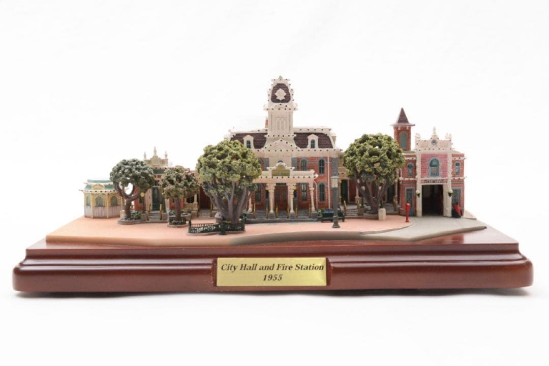 オルショウスキー メインストリートUSA シティホール フィギュア 箱無し