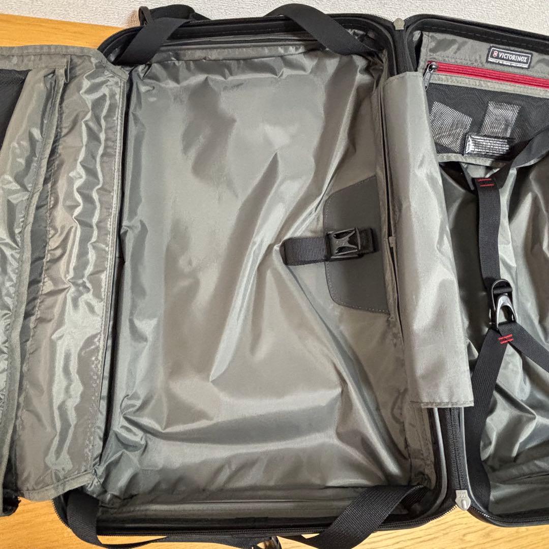 未使用品　Victorinox ビクトリノックス スーツケース キャリーケース