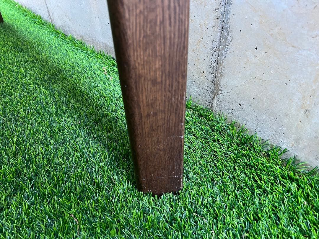 カリモク 60 家具　ダークブラウン 木製 ダイニングテーブル　4人用