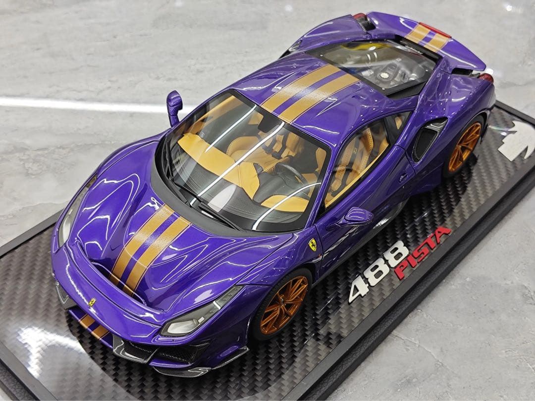 入手困難 BBR モデル 1/18 フェラーリ 488 ピスタ 限定30台