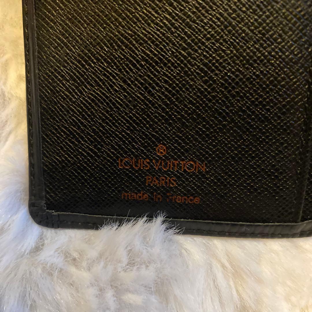 ルイヴィトン エピ ポルトモネ ビエ ヴィエノワ 二つ折り財布 がま口 ブラック