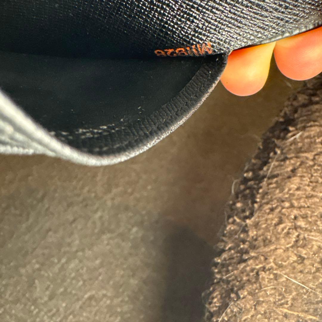 ルイヴィトン エピ ポルトモネ ビエ ヴィエノワ 二つ折り財布 がま口 ブラック