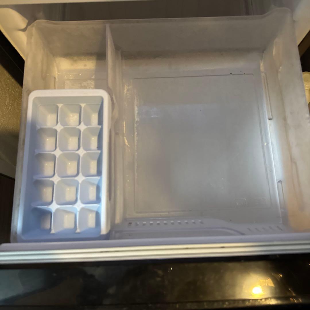 ブラック冷蔵庫 下部冷凍庫付