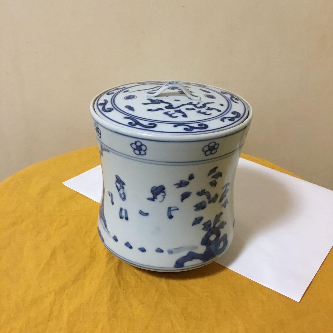 謎の水指　染付