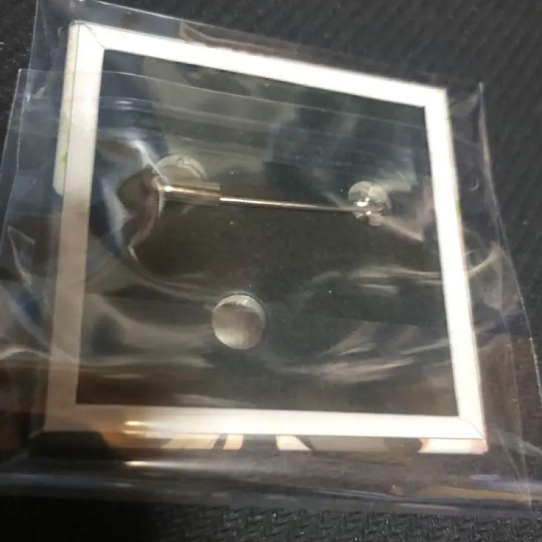 激レア　カレイドイヴ　スクエア缶バッジ