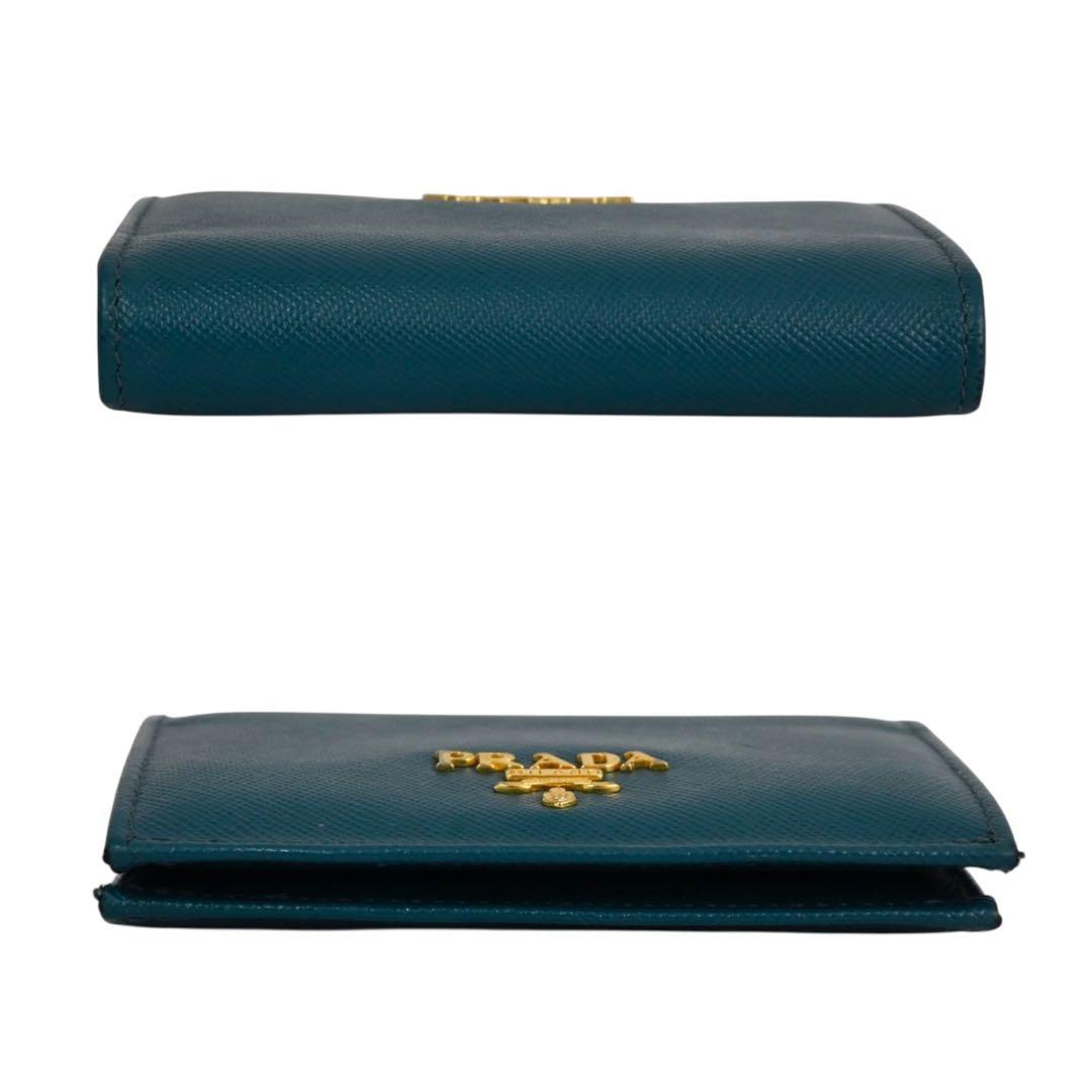 【美品】プラダ　レザー　折財布　カード　小銭　　ブルー　青　ウォレット