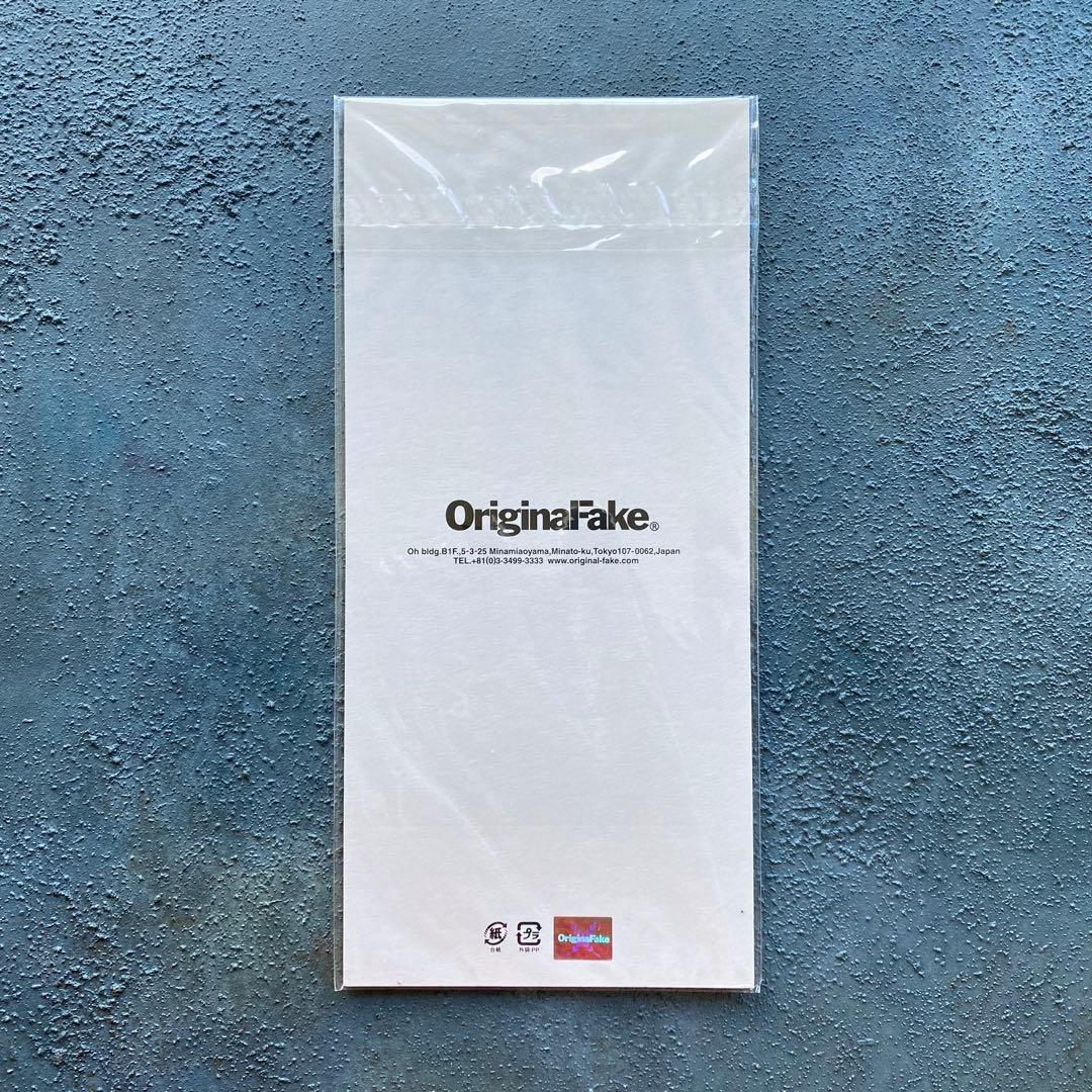 新品未使用 KAWS オリジナルフェイク 限定品 ノベルティー ジグソーパズル