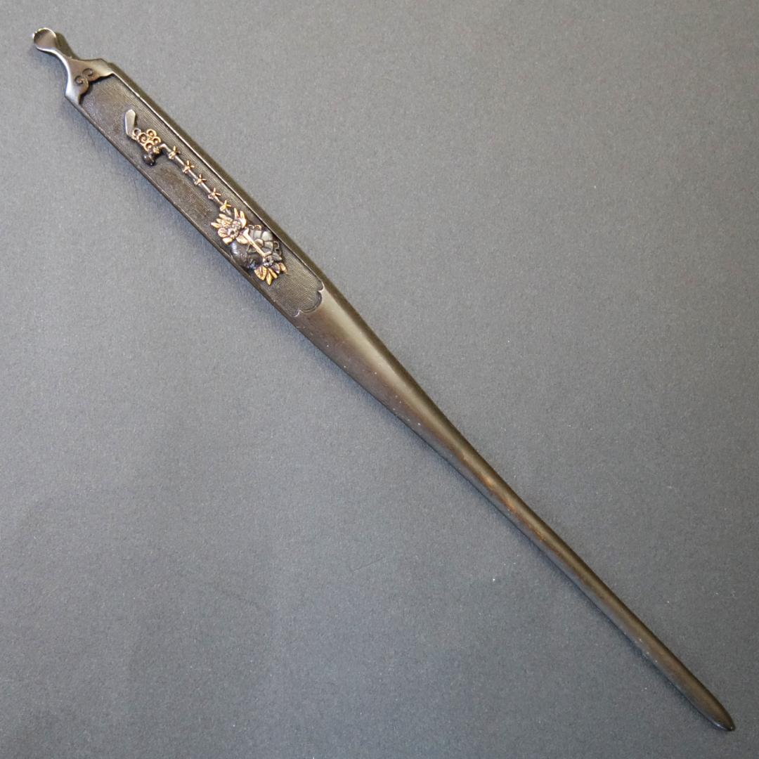 【 赤銅魚子地 祝飾図笄 】鍔 鐔 笄 日本刀 刀装具 武具 骨董 アンティーク