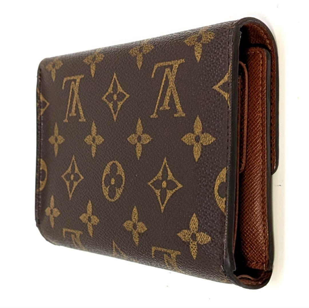 ルイヴィトン モノグラム エテュイ パピエ 三つ折り財布 パスケース B31