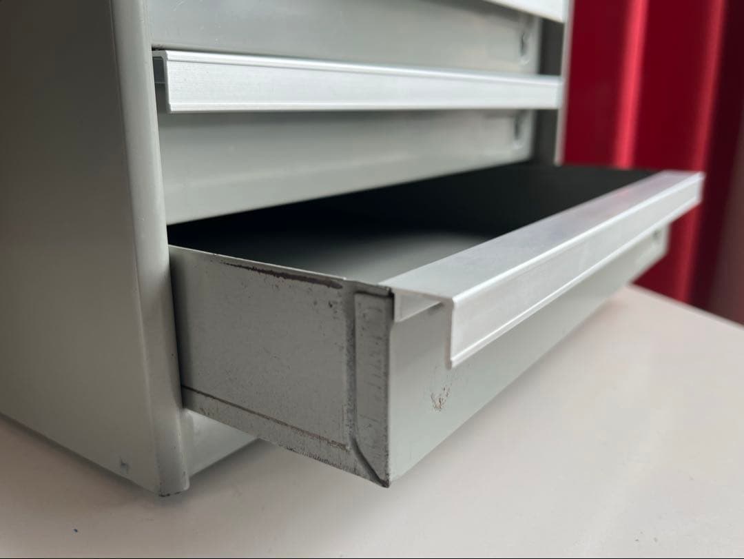 ヴィンテージ　UCHIDA 10段　スチールチェスト　インダストリアル　モダン