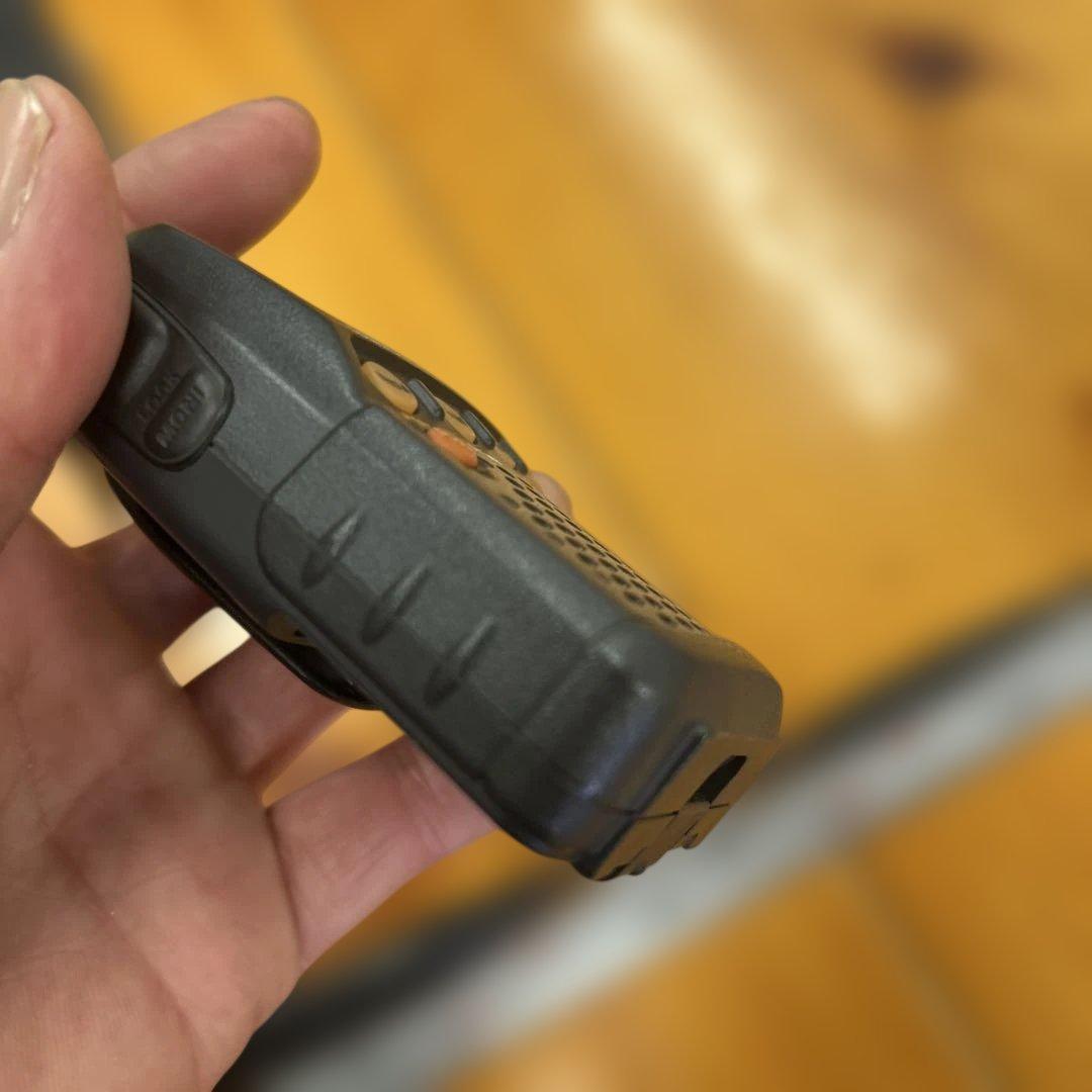 YAESU VR-120 広帯域ハンディ受信機 スタンダード　エアバンド