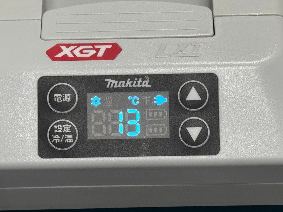 マキタ充電式保冷温庫CW001G