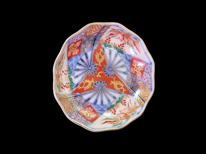 大聖寺伊万里　金襴手　桐に鳳凰　石畳紋の図　豆皿　E027AS-CTt