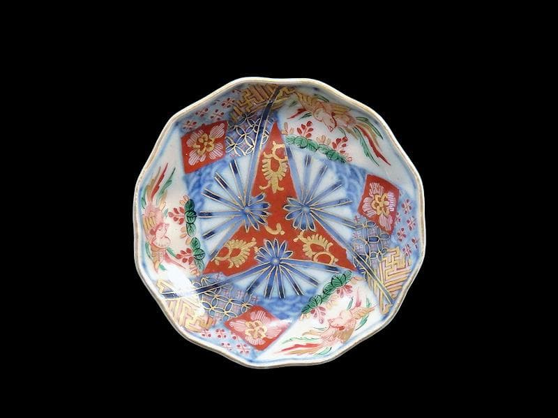 大聖寺伊万里　金襴手　桐に鳳凰　石畳紋の図　豆皿　E027AS-CTt