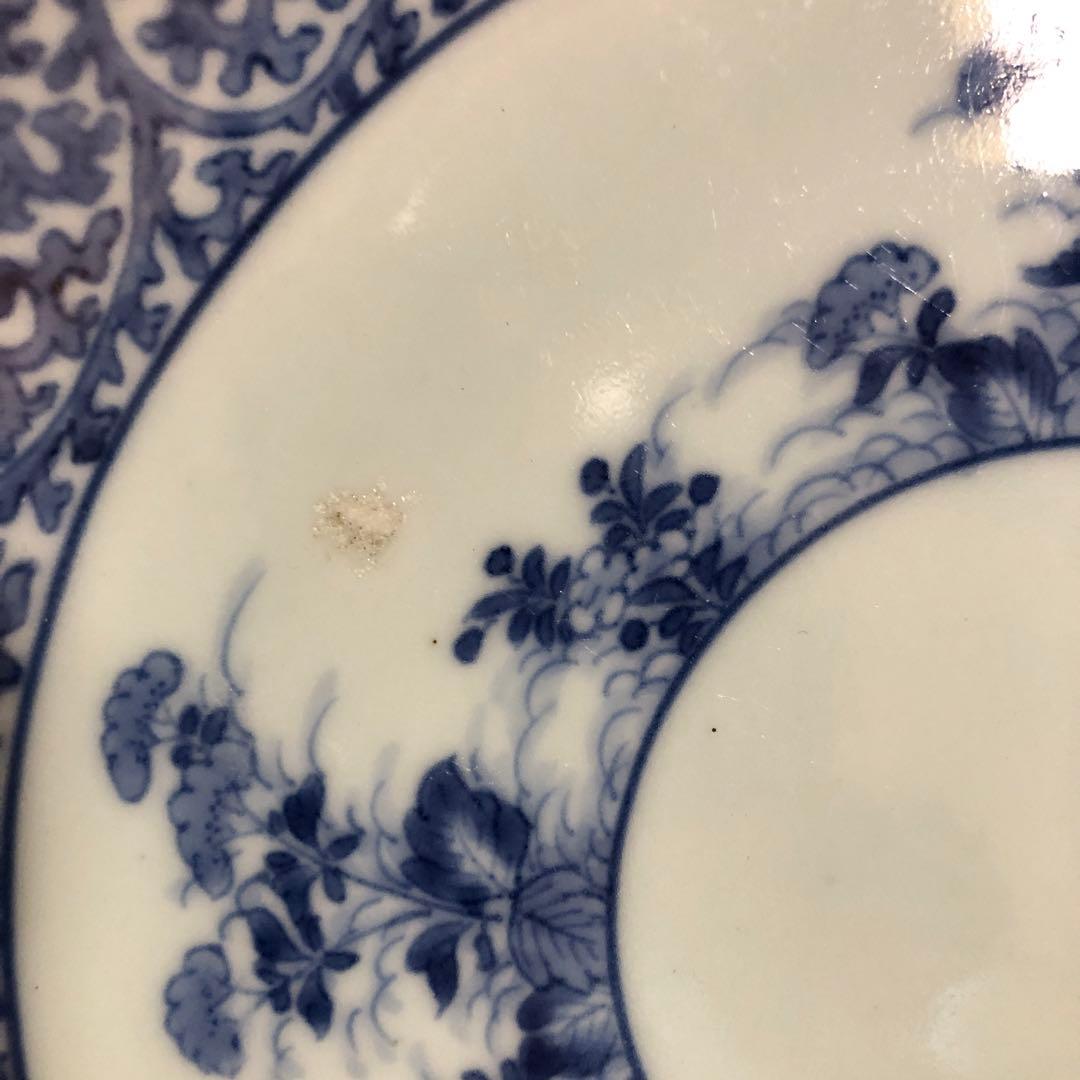 蔵にあった盛期藍柿右衛門秋草文中皿