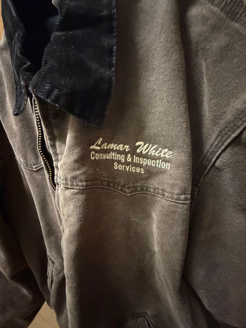 Carhartt ダックジャケット ブラウン 企業ロゴ