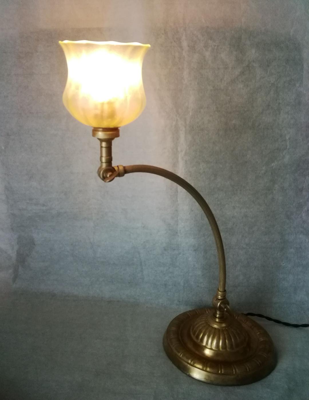 逸品　アール・デコ　テーブルデスクランプ　ウラン&オパルセントG真鍮　フランス