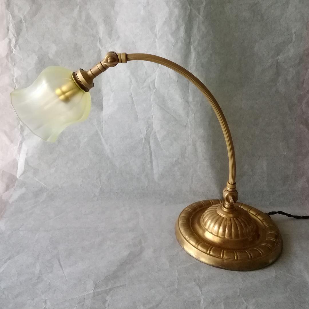 逸品　アール・デコ　テーブルデスクランプ　ウラン&オパルセントG真鍮　フランス