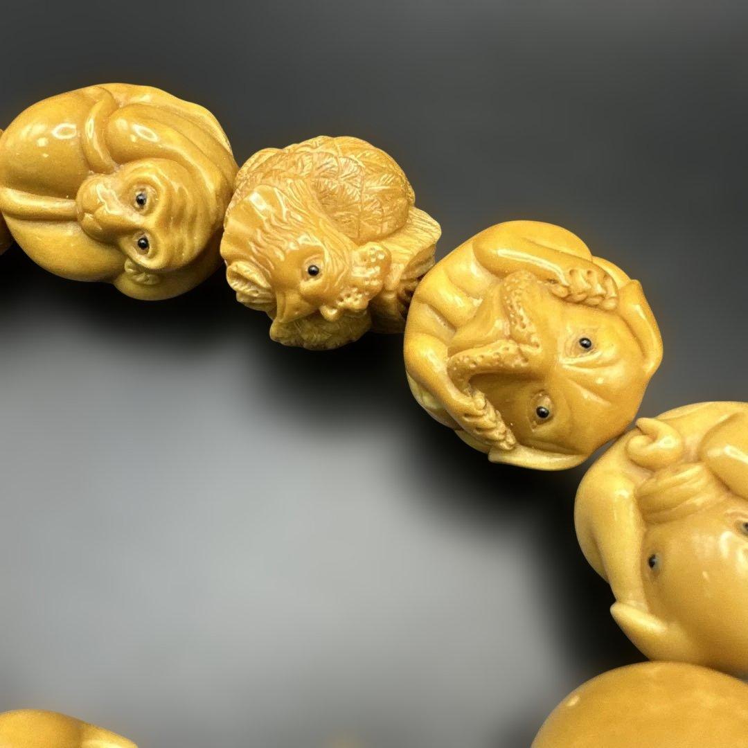 数珠，念珠，動物彫刻，ビーズ 12個セット