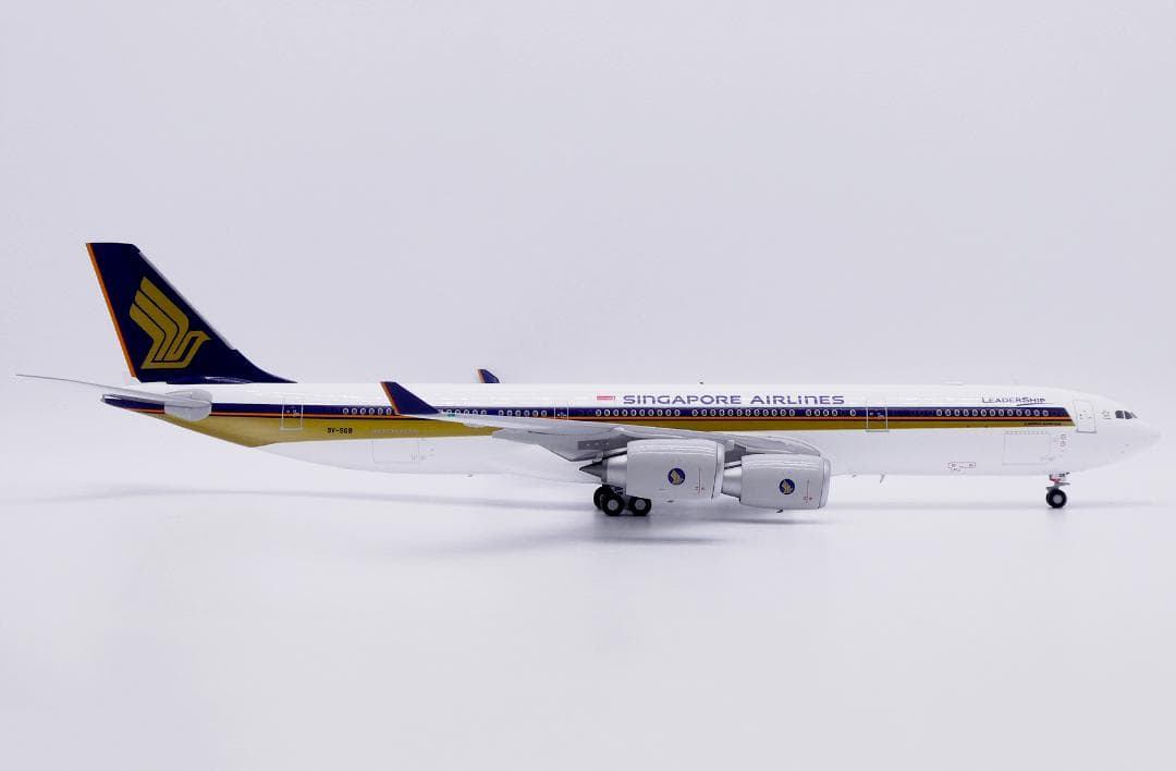 シンガポール航空 A340-500 9V-SGB 1/200