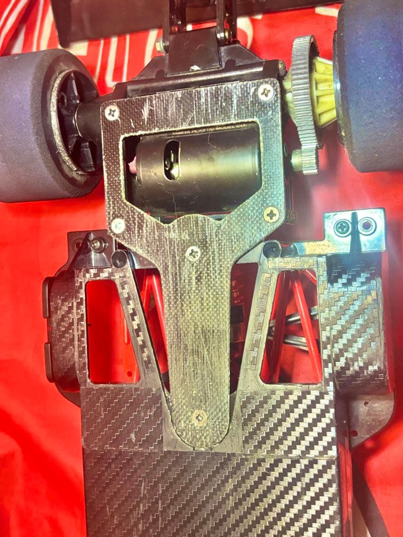 タミヤ Cカーシャーシとモーターとサーボ