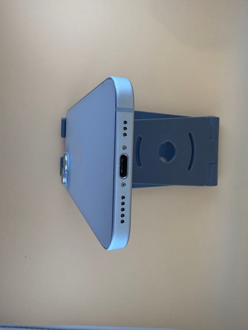 Iphone15ブルー128gb SIMフリーバッテリー純正85％