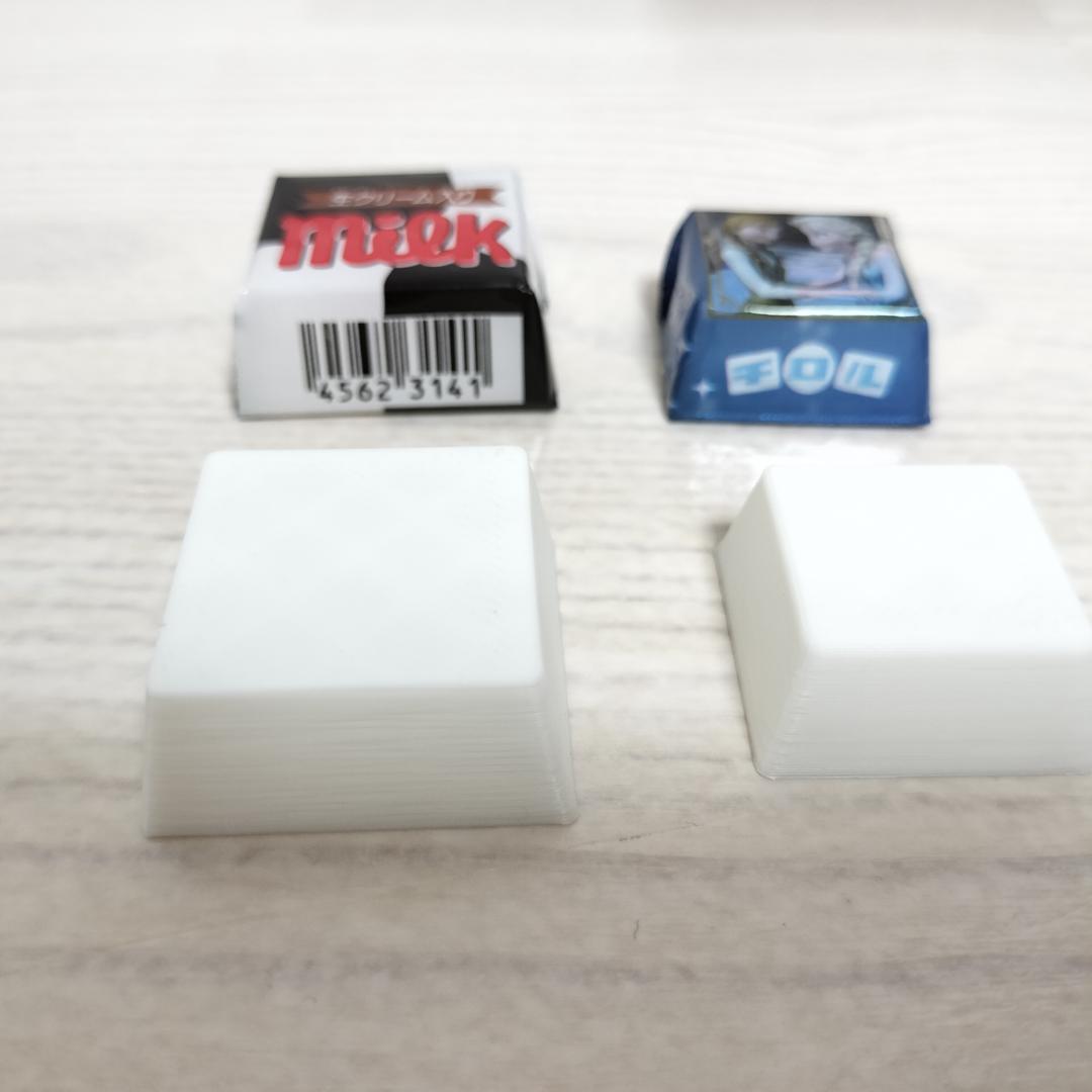 【茸】チロルチョコの模型2.5cm200個 3cm50個