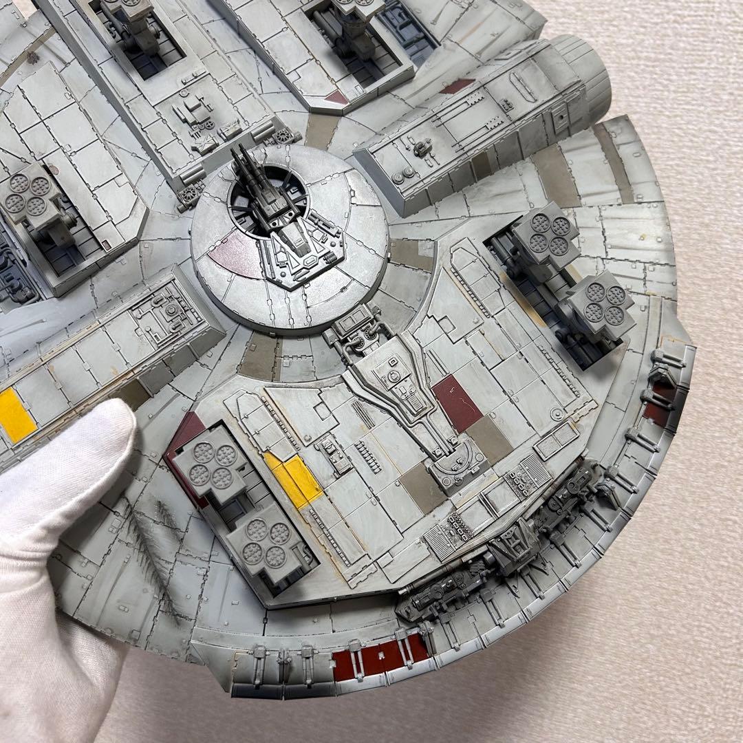 500台限定　ミレニアムファルコン　完成品 ファインモールド　シリアル有り