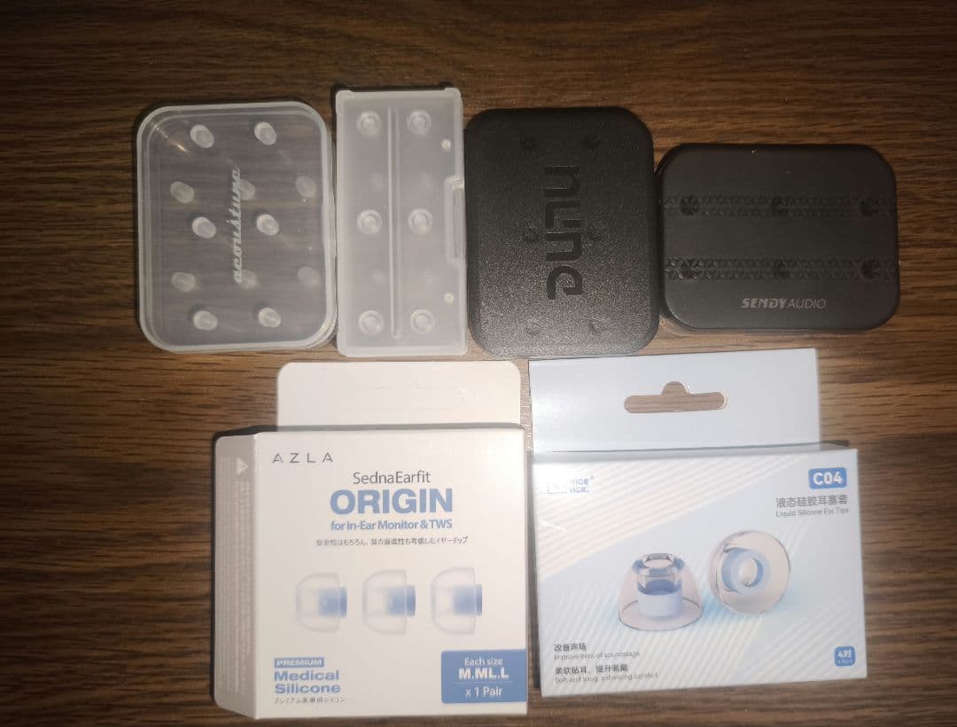 中華イヤホン・ケーブル、アクセサリ類等まとめ売り