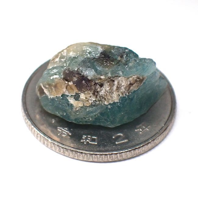 【マダガスカル産】グランディディエライトの原石⑥