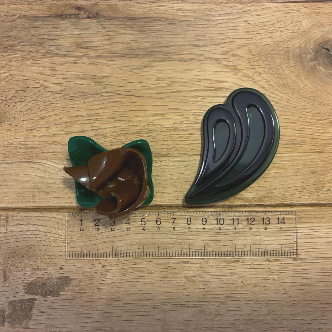 MARNI マルニ　ブローチ　新品