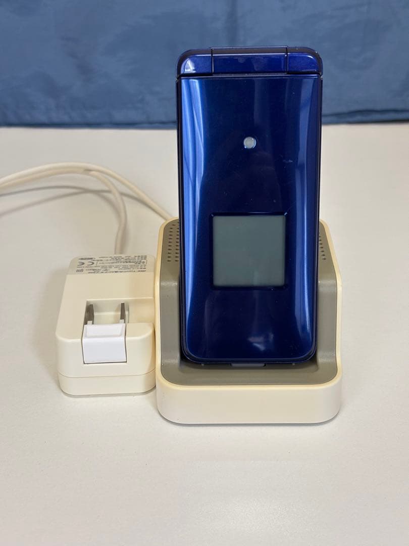 au かんたんケータイ KYF41 青 ガラケー