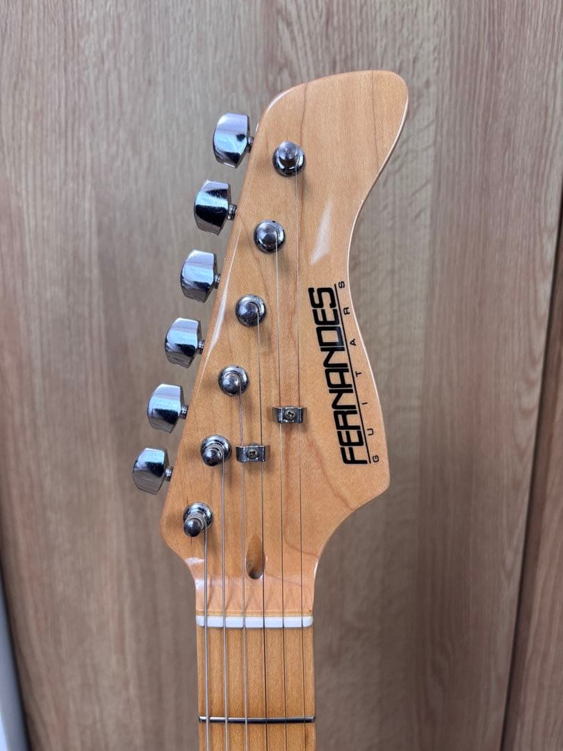 ◆直接引取りのみ◆ フェルナンデス　LE-1Z